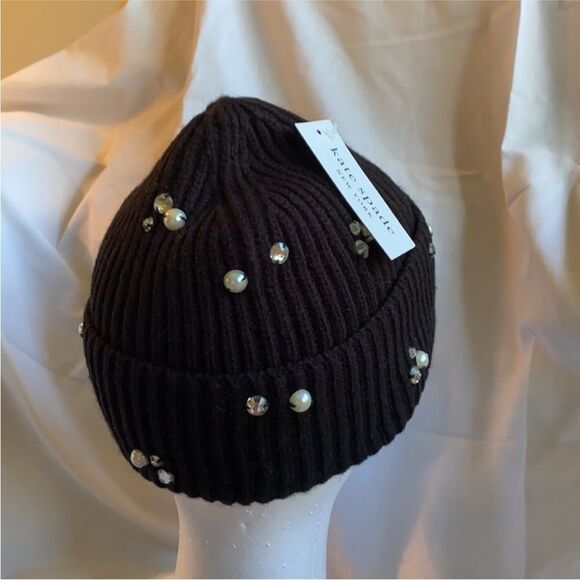♠️KATE SPADE NEW YORK Pearl Benie - Picture 1 of 1